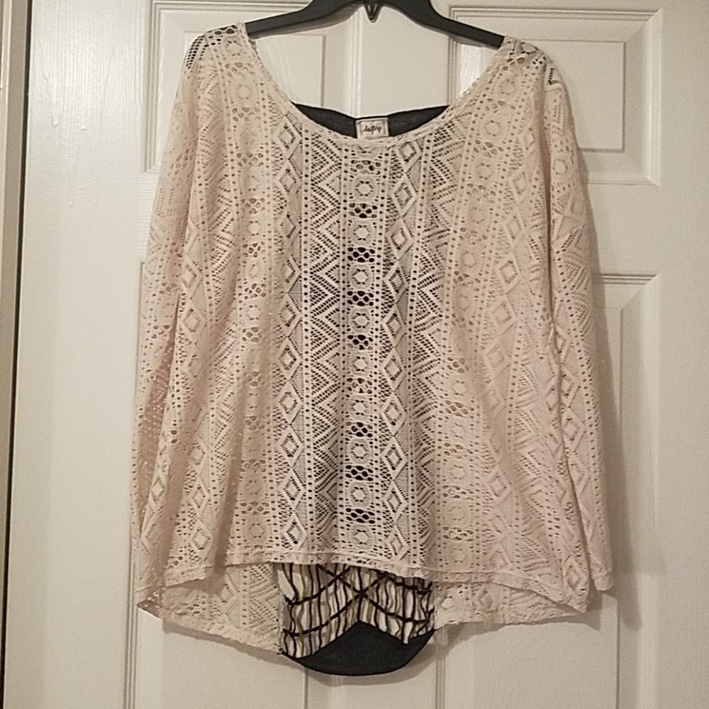 Daytrip top